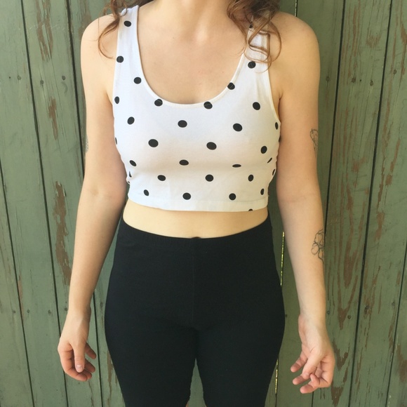 H&M Tops - 3 FOR $10 Cropped Polka Dot Tank Top H&M Tops - 3 FOR $10 Cropped Polka Dot Tank Top